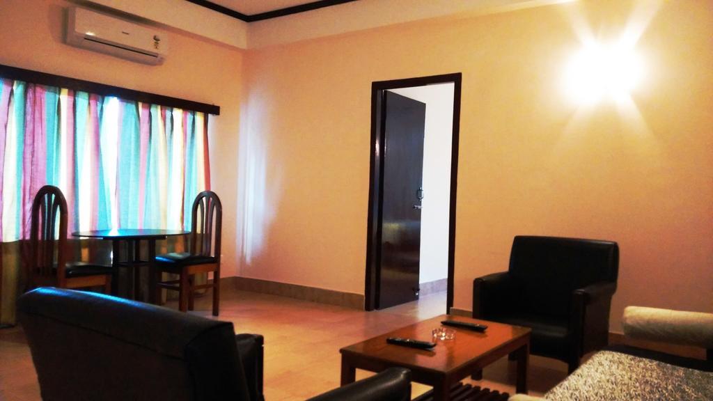 Hotel Polo Orchid Tura Habitación foto